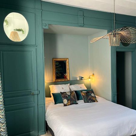 Aux Remparts De Montreuil Bed and Breakfast Montreuil  Buitenkant foto